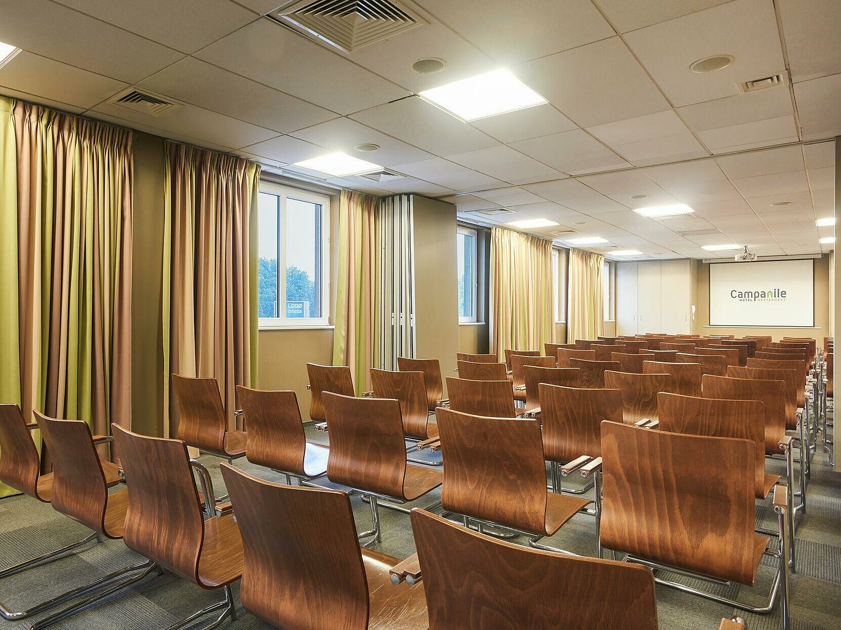 Campanile Hotel conference space 