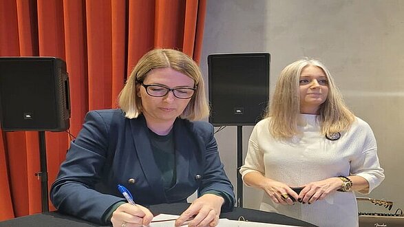 łódzki klub ambasadorów kongresów polskich.jpg