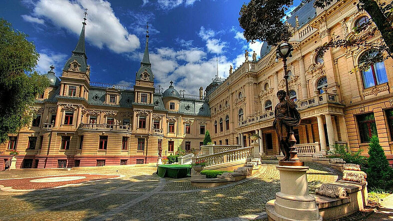 muzeum miasta lodzi palac rodziny poznanskich