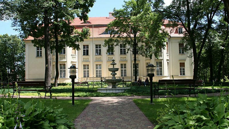 Fasada pałacu  