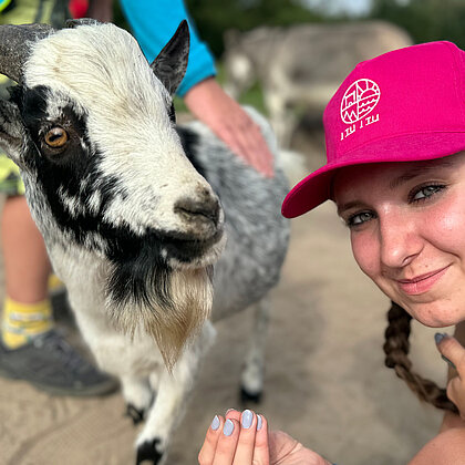  , Biuro Turystyczne i tu i tu