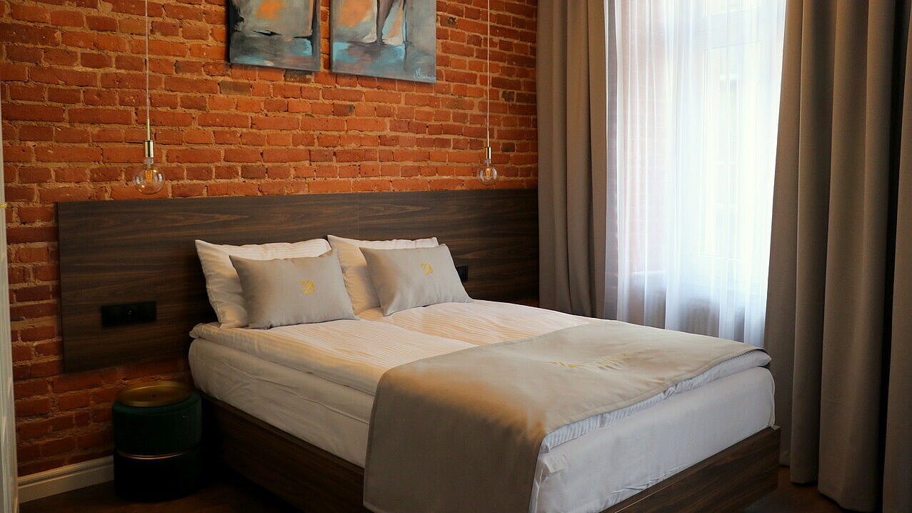 Apartament  , 1