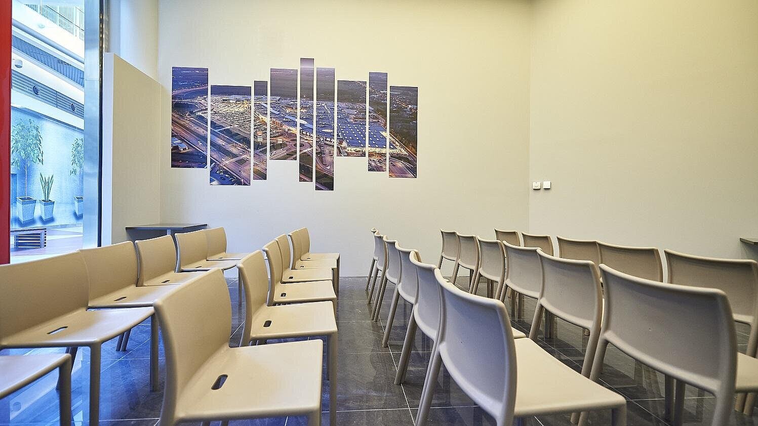 Sala Rokicie , 1