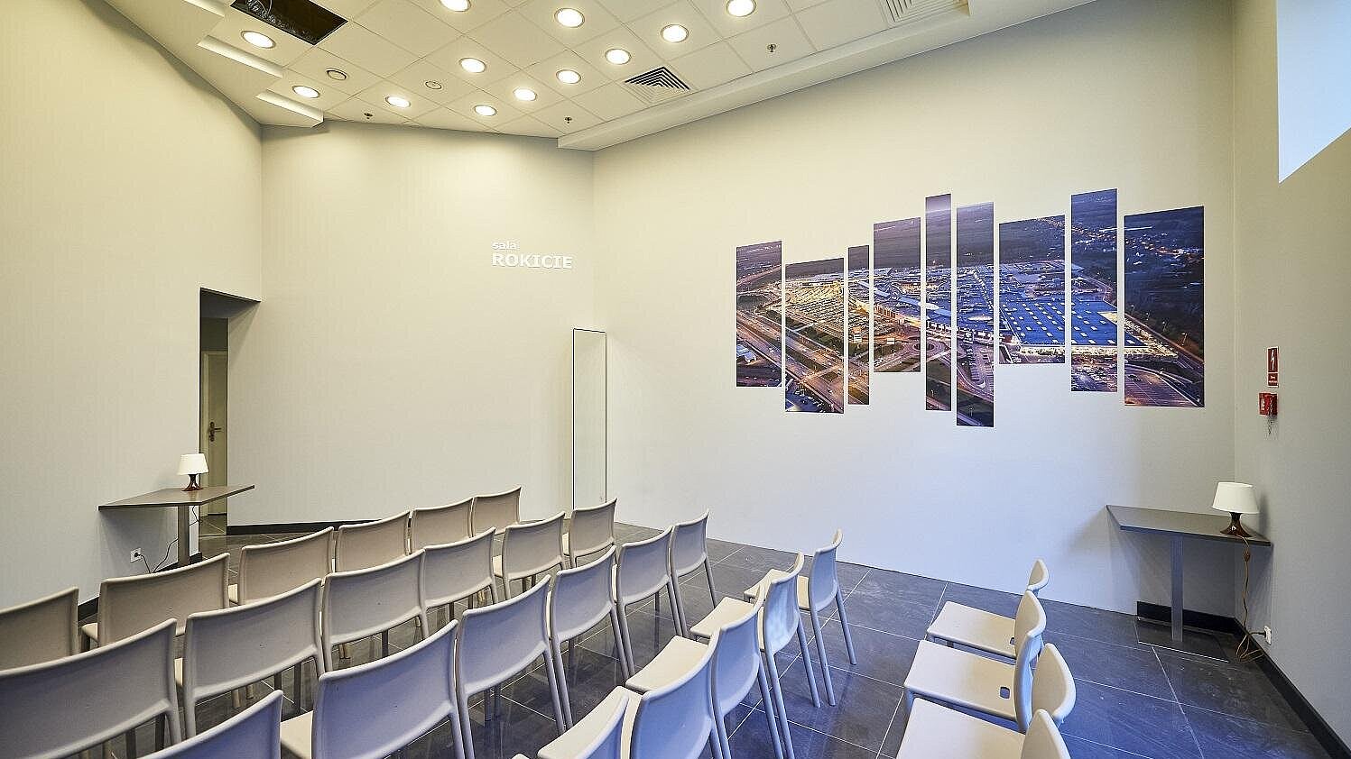 Sala Rokicie , 1