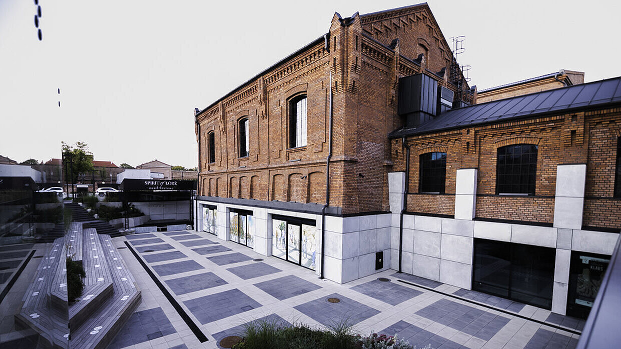 Kompleks Monopolis  , 1