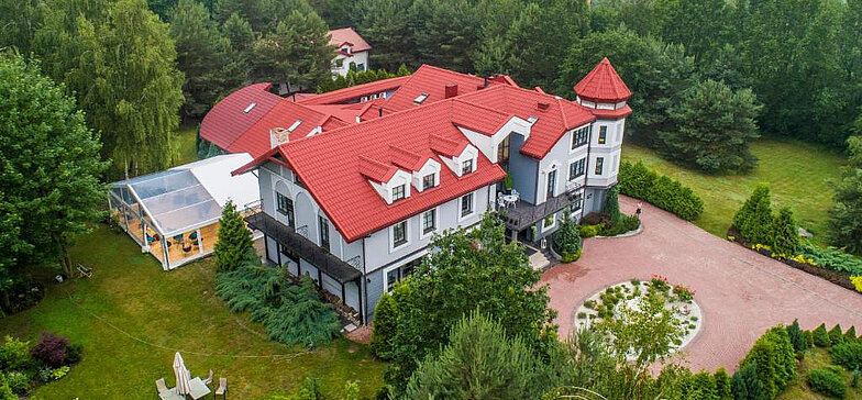 rezydencja na wzgórzu