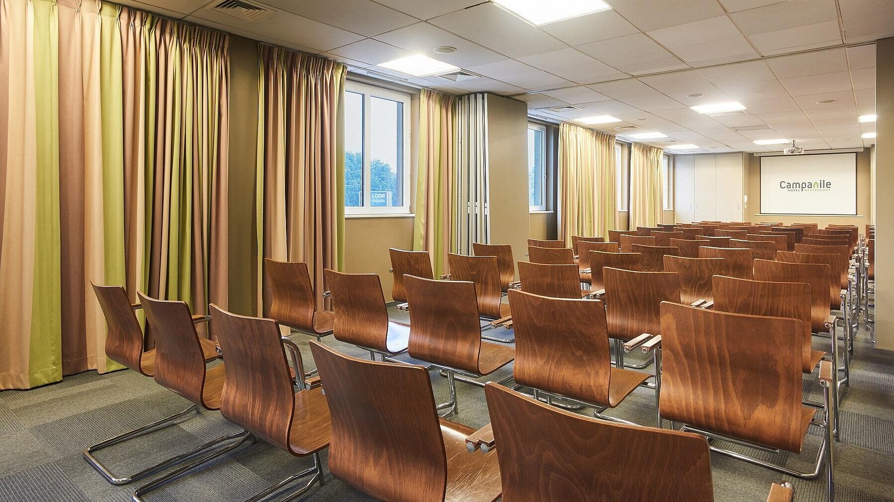 Sala konferencyjna Kaszmirowa , 1