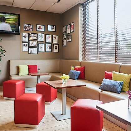 Lobby , 1