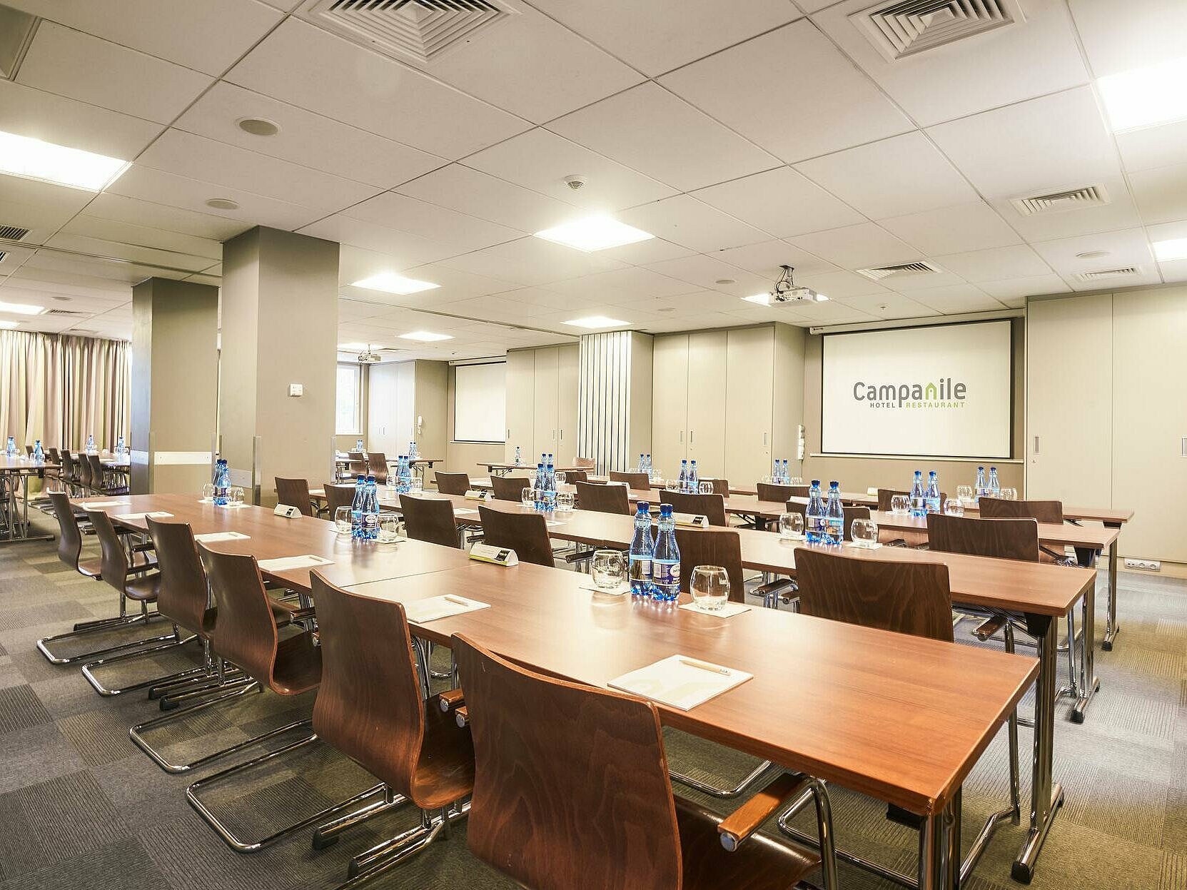 Campanile Hotel conference space 