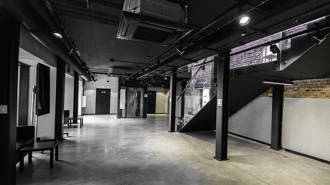 Foyer 0 , 1