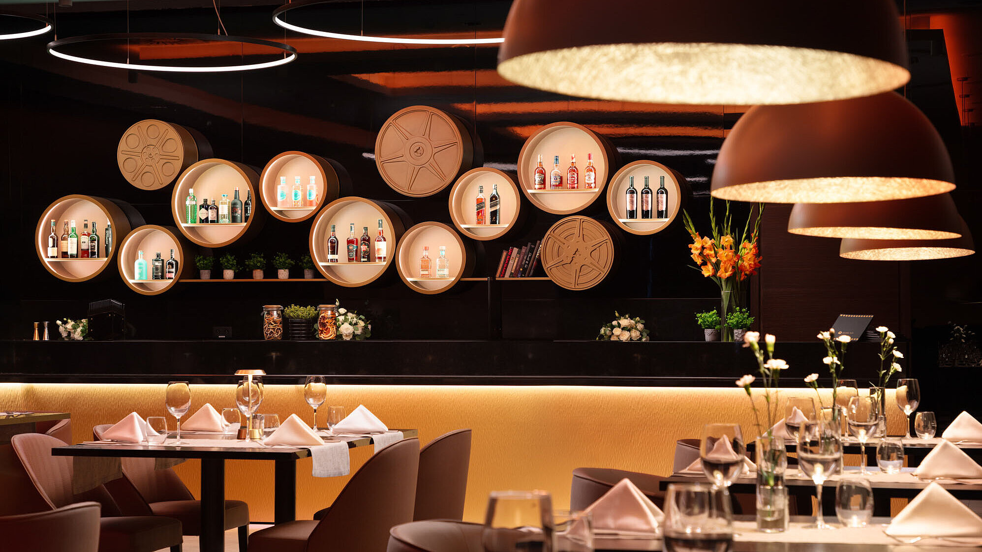  , DoubleTree by Hilton