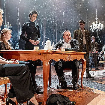 Biedermannów. Powrót do domu