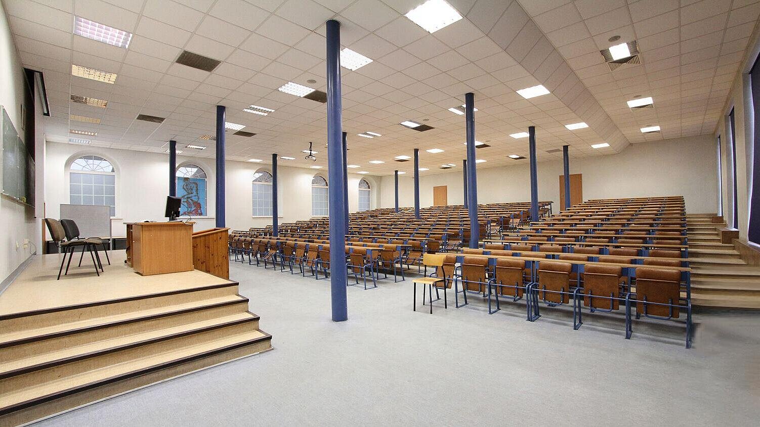 Aula G1 , 11